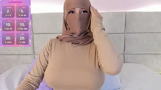  Nadiaa online show from 03.27.26