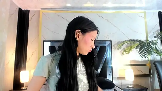 Snapshot of Sophie_Calloway chatting on 05.08.26 Sophie Calloway online show from 05.08.26