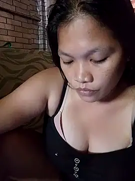 Snapshot of sun_kiss_soul chatting on 09.18.25 sun kiss soul online show from 09.18.25