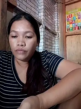 Snapshot of sun_kiss_soul chatting on 11.17.25 sun kiss soul online show from 11.17.25