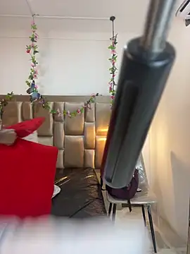 Kendramonroe online show from 10.28.25