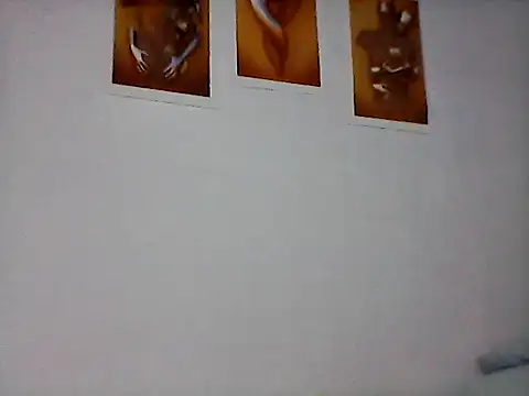 nhayasquirt online show from 11.18.25