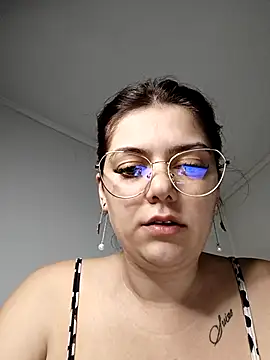 Snapshot of LadyNora chatting on 03.31.26 LadyNora online show from 03.31.26