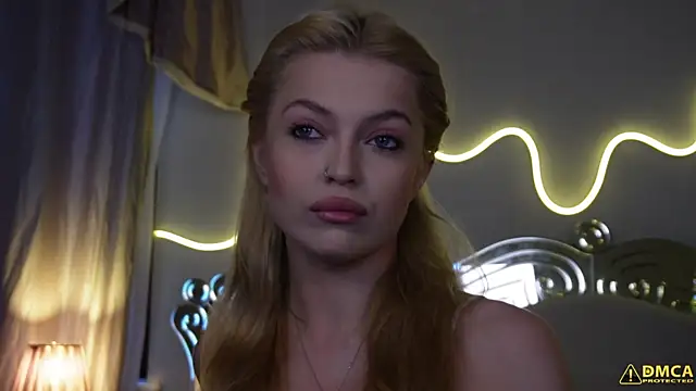 Snapshot of kellypeachcake chatting on 11.11.25 kellypeachcake online show from 11.11.25