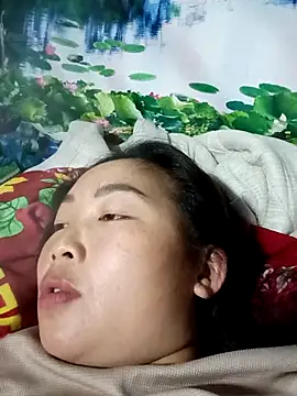 PhamPhung online show from 04.18.26