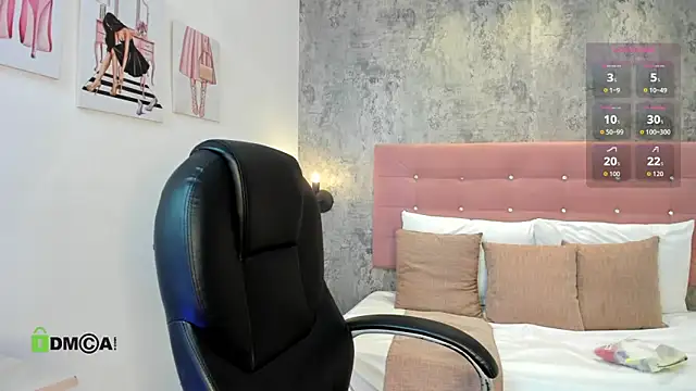 Snapshot of brithanycollins chatting on 10.02.25 brithanycollins online show from 10.02.25