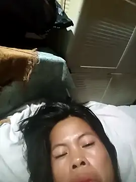 Snapshot of Riding69Girl chatting on 09.26.25 Riding69Girl online show from 09.26.25