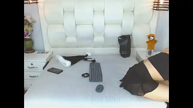 Atley Dolly online show from 12.13.25