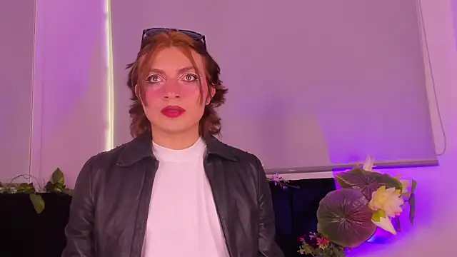 Tommy Lovee online show from 09.12.25