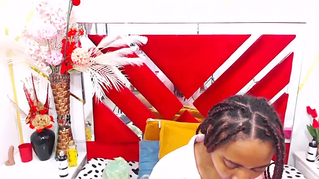 AmbarSmit online show from 12.17.25