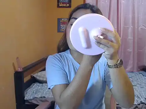 ur Katrina69 online show from 03.17.26