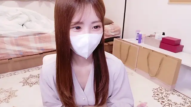 Snapshot of Ema_o0_chan chatting on 10.15.25 Ema o0 chan online show from 10.15.25