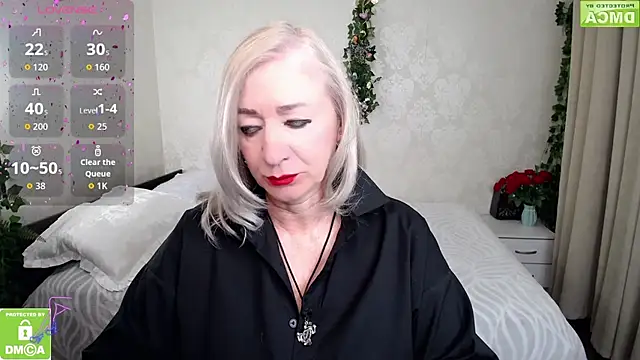 hunters woman online show from 04.06.26