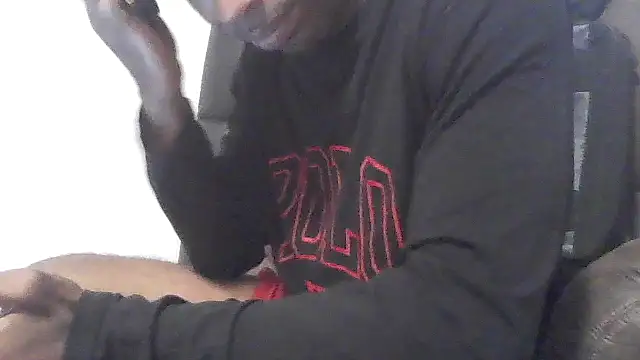 Snapshot of finalfantasylust2 chatting on 10.25.25 finalfantasylust2 online show from 10.25.25