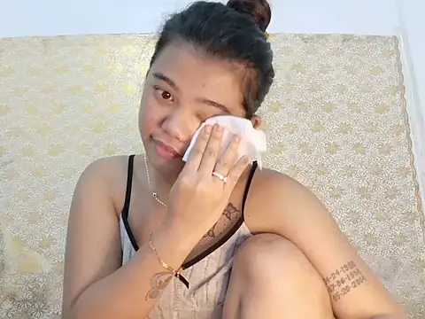 Snapshot of naughtyasian_girl chatting on 02.02.26 naughtyasian girl online show from 02.02.26