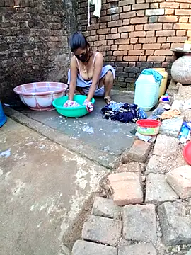 Snapshot of RAYI_Queen_3 chatting on 11.24.25 RAYI Queen 3 online show from 11.24.25