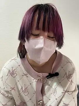 Snapshot of _nemu_ chatting on 10.17.25 nemu online show from 10.17.25