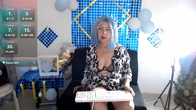 ruth blue21 online show from 10.01.25