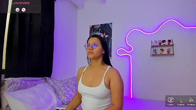 Dilan and Mia online show from 12.18.25