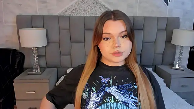 Maxxxine1 online show from 10.29.25