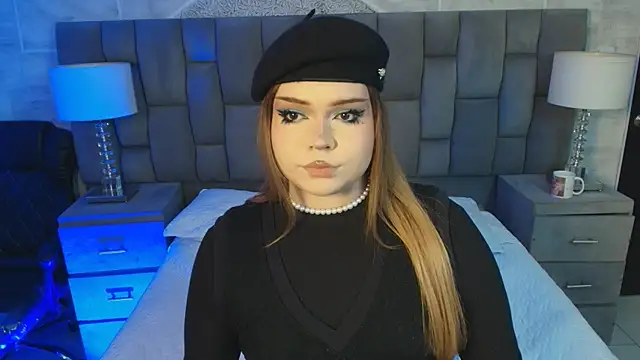 Maxxxine1 online show from 11.02.25