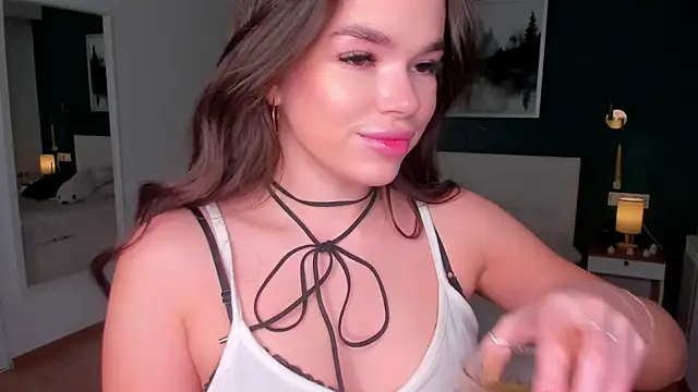 HollisHearl online show from 11.28.25