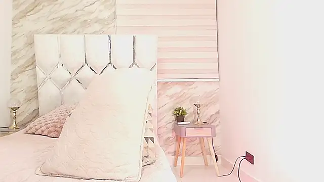 cataleya ebony  online show from 01.12.26