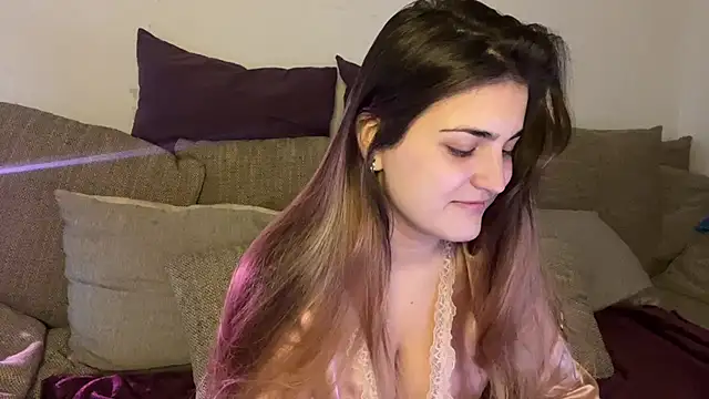 Vivalenti Kiss online show from 11.05.25