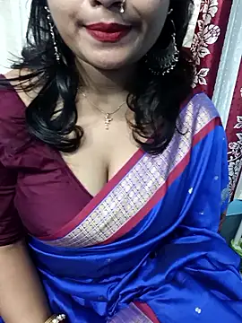 Naughty-Chaaya online show from 12.15.25