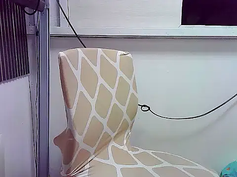 BIGCLONG4U online show from 10.17.25