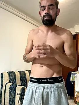 Snapshot of Nonsoilmionome89 chatting on 11.07.25 Nonsoilmionome89 online show from 11.07.25