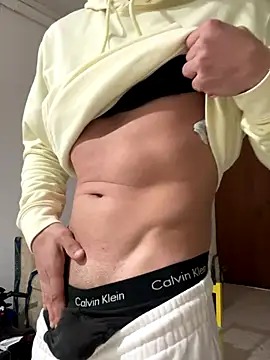 Snapshot of Nonsoilmionome89 chatting on 12.16.25 Nonsoilmionome89 online show from 12.16.25