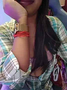 Snapshot of Puja-baby chatting on 07.13.26 Puja-baby online show from 07.13.26