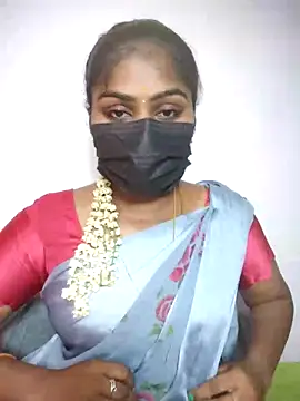 Snapshot of Tamil_Princess12 chatting on 04.16.26 Tamil Princess12 online show from 04.16.26