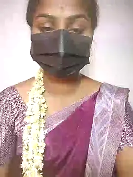 Snapshot of Tamil_Princess12 chatting on 05.28.26 Tamil Princess12 online show from 05.28.26
