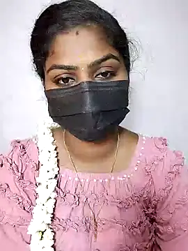 Snapshot of Tamil_Princess12 chatting on 06.18.26 Tamil Princess12 online show from 06.18.26