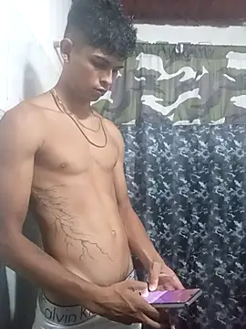 Snapshot of God_Eros_23cm chatting on 04.19.26 God Eros 23cm online show from 04.19.26