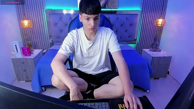 SamBlack  online show from 07.21.26