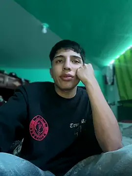 Snapshot of pabonsito chatting on 09.23.25 pabonsito online show from 09.23.25