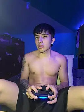 Snapshot of pabonsito chatting on 04.14.26 pabonsito online show from 04.14.26