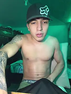 Snapshot of pabonsito chatting on 04.15.26 pabonsito online show from 04.15.26