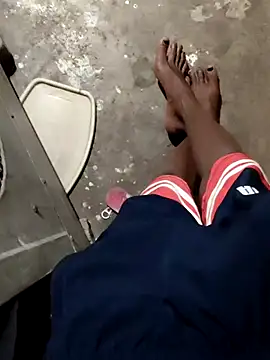 RAYI Queen 4 online show from 12.03.25