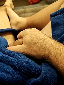 hubbyfun19 online show from 12.14.25