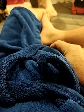 hubbyfun19 online show from 12.20.25