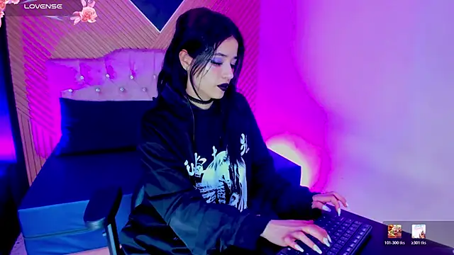 Nyx Moon online show from 07.07.26