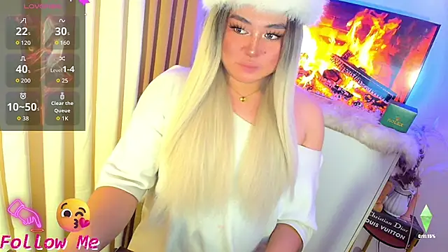 Snapshot of ursexy_ceciliaxx chatting on 07.04.26 ursexy ceciliaxx online show from 07.04.26