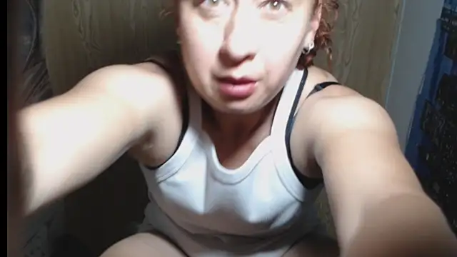 Snapshot of Milf_Valeria chatting on 04.07.26 Milf Valeria online show from 04.07.26