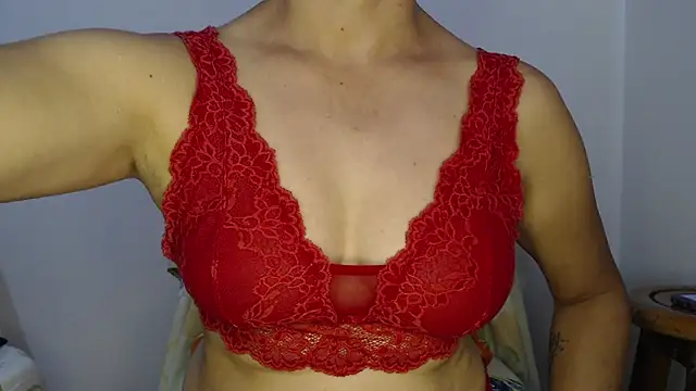 Snapshot of Milf_Valeria chatting on 07.08.26 Milf Valeria online show from 07.08.26