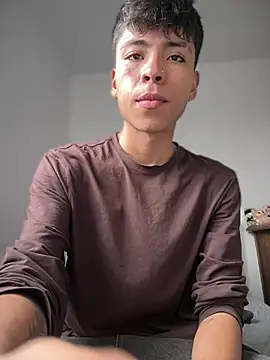 MaxiWildd online show from 03.18.26