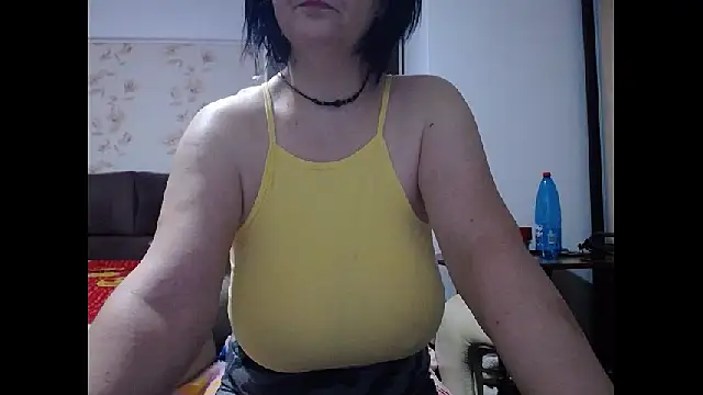 Snapshot of Mary_x chatting on 01.13.26 Mary x online show from 01.13.26